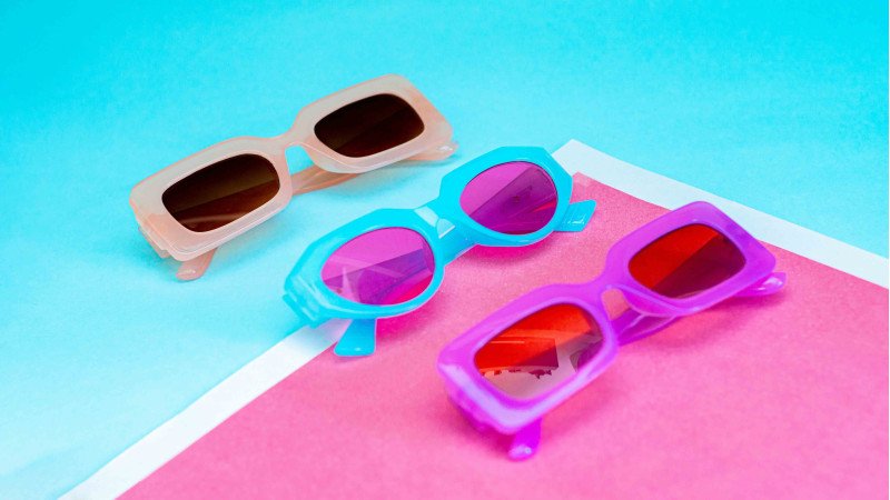 Why is SPRING the PERFECT time to buy sunglasses? Why is SPRING the PERFECT time to buy sunglasses?